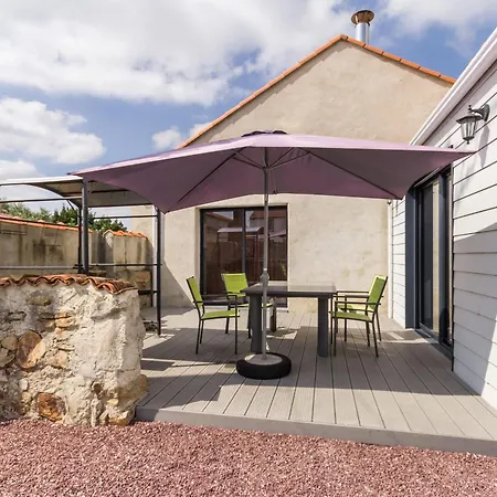 **etable Renovee En Campagne A 20km De La - Ideale Familles Avec Jeux Et Velos Enfants** - Fr-1-306-1047 度假居 *