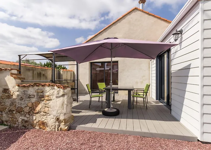 **etable Renovee En Campagne A 20km De La - Ideale Familles Avec Jeux Et Velos Enfants** - Fr-1-306-1047 Prázdninový dům *